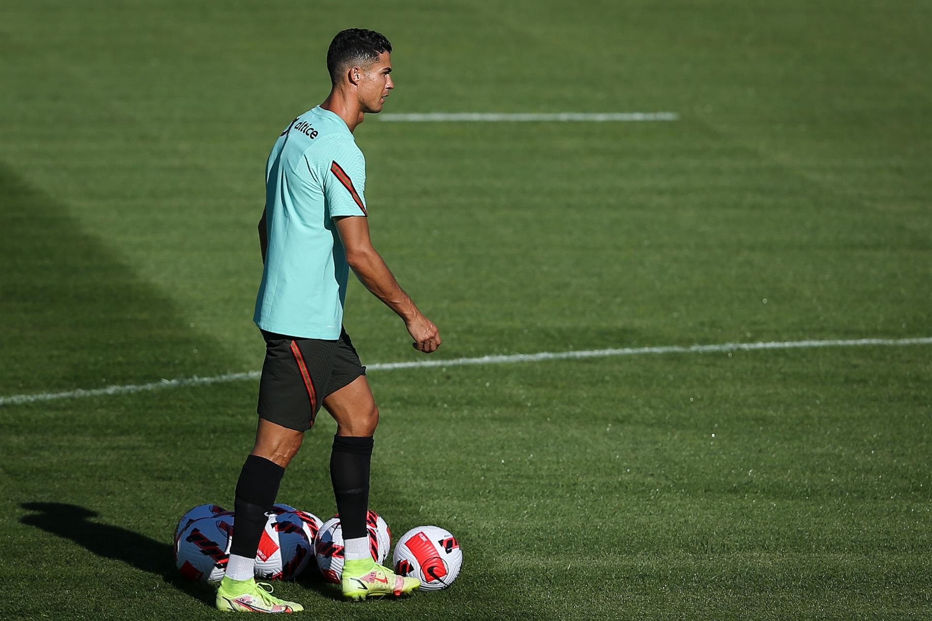 Cristiano Ronaldo se incorpora a Portugal