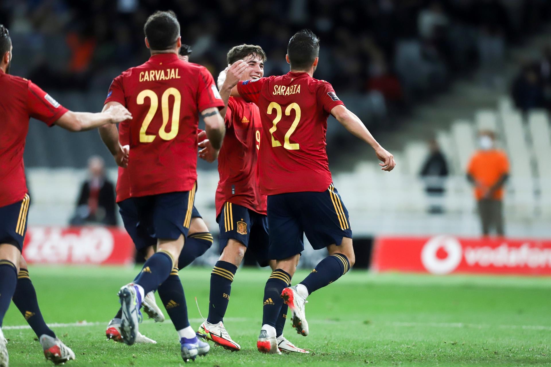 España se encarrila al Mundial