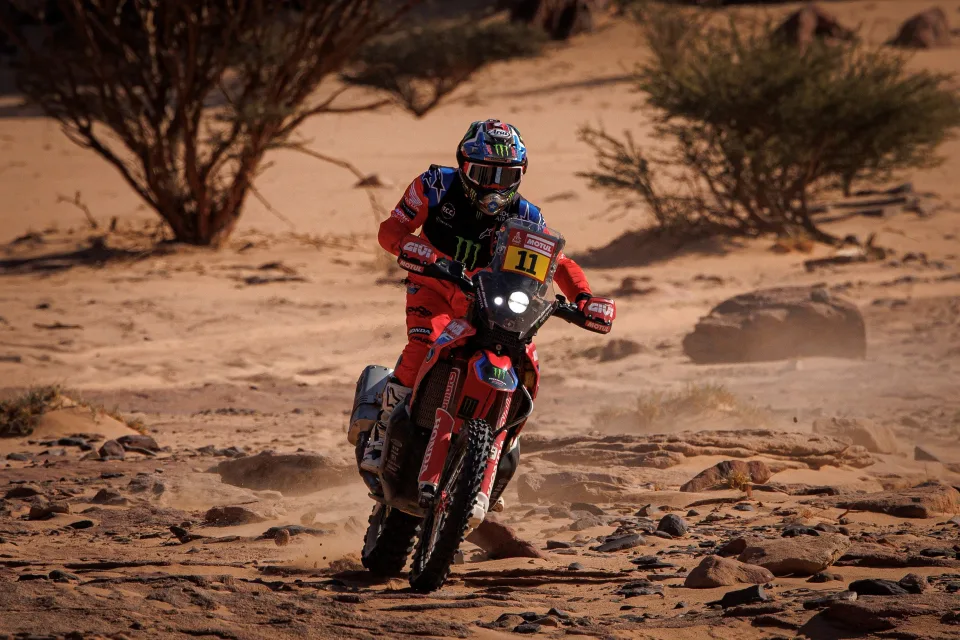 Chileno Cornejo nuevo líder en las Motos en el Dakar