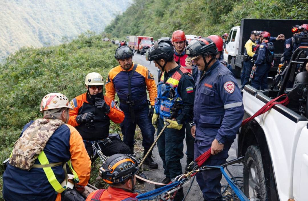 Asciende a nueve la cifra de muertos por accidente en carretera Mérida-Barinas – Correo del Caroní